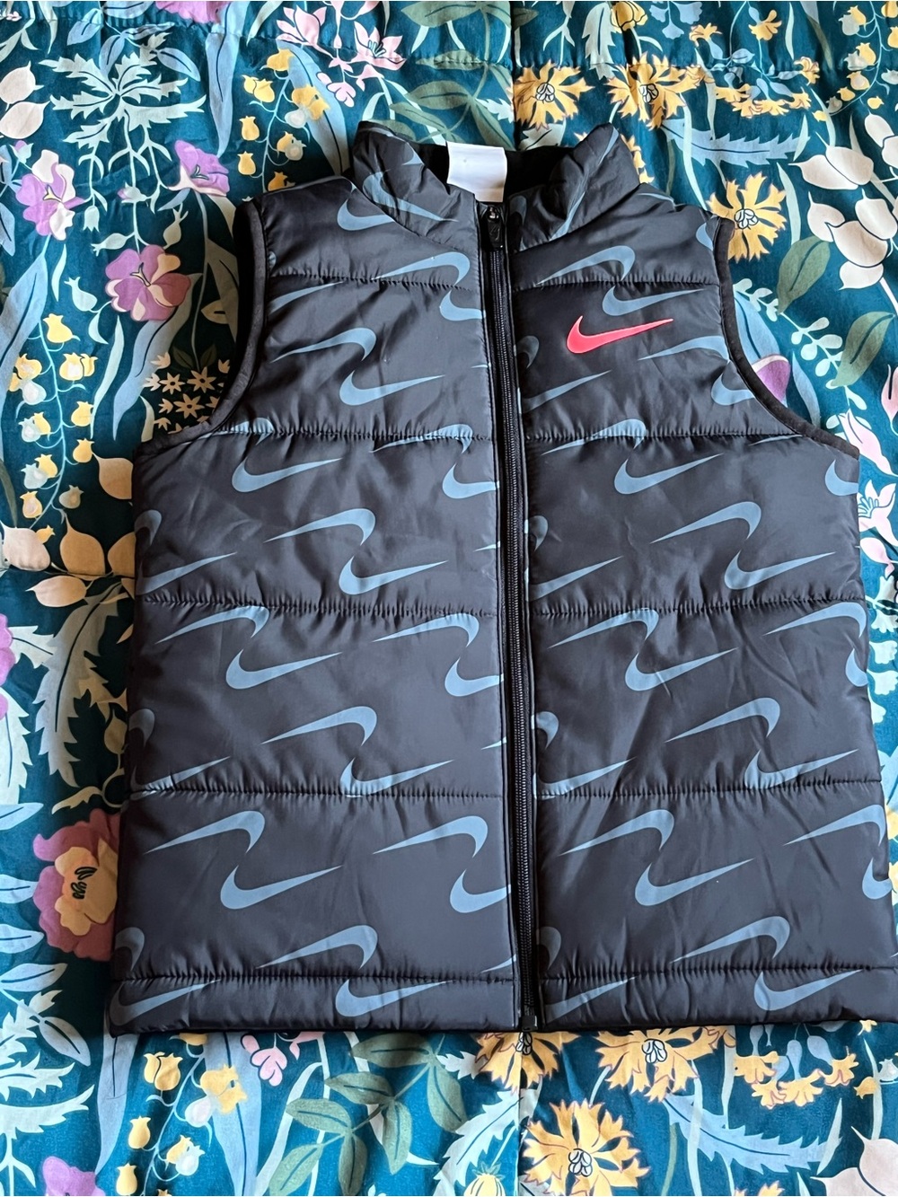 Nike Black Puffer Vest with Swoosh Print and Pink Logo Girls Size 6X